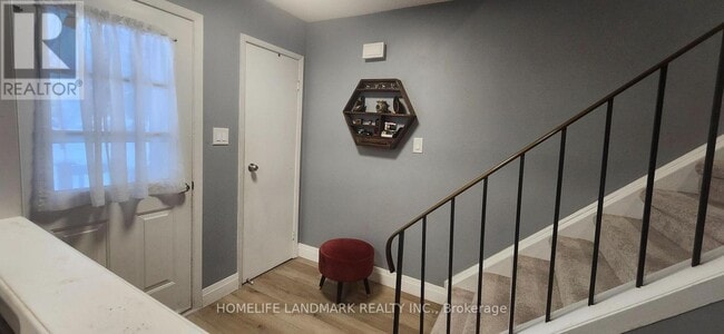 Building Photo - 335 Shamrock Ct