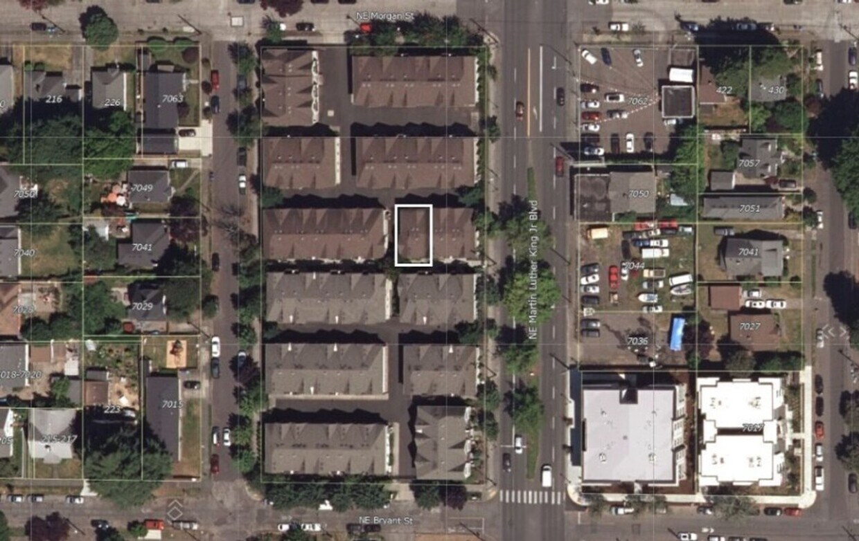 Foto del edificio - 322 NE Morgan St