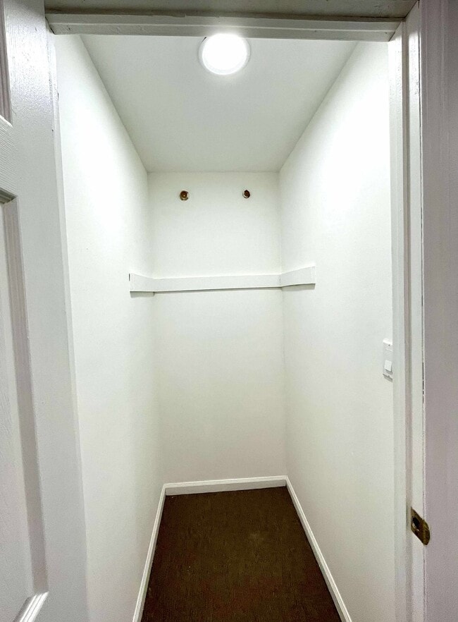 Building Photo - 4152 71st St