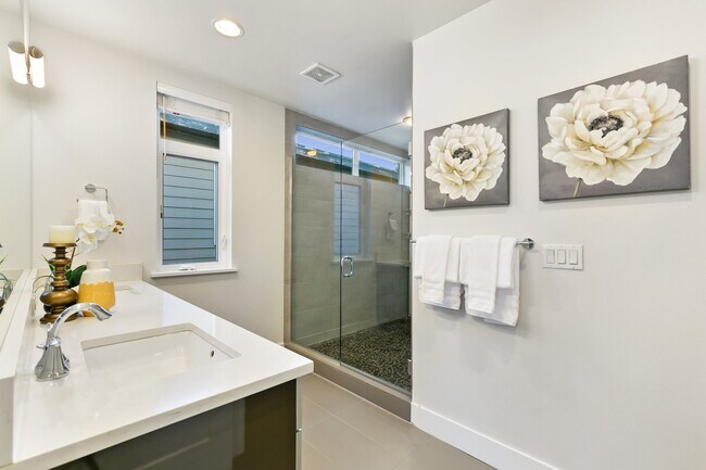 Foto del edificio - 11214 NE 68th St