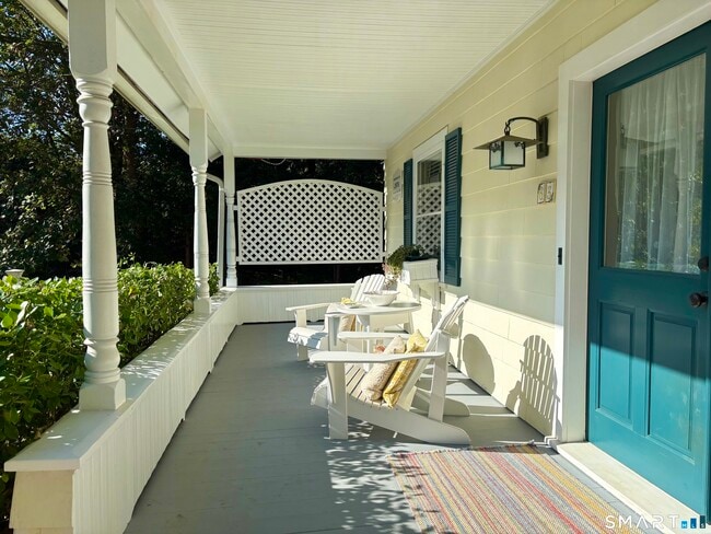 Foto del edificio - 63 Kings Hwy N