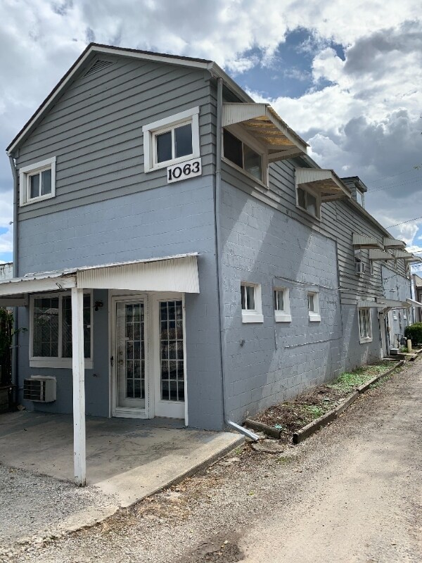 Foto del edificio - 1063 W 6th Ave
