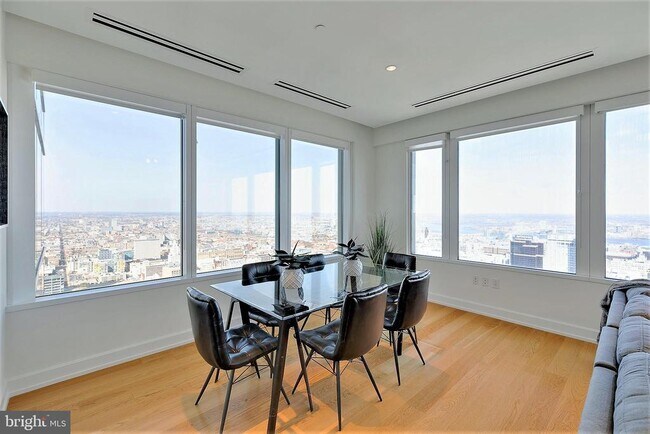 Foto del edificio - 50 S 16th St