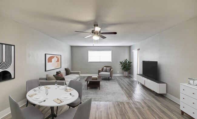 Building Photo - The Luxe at Boca