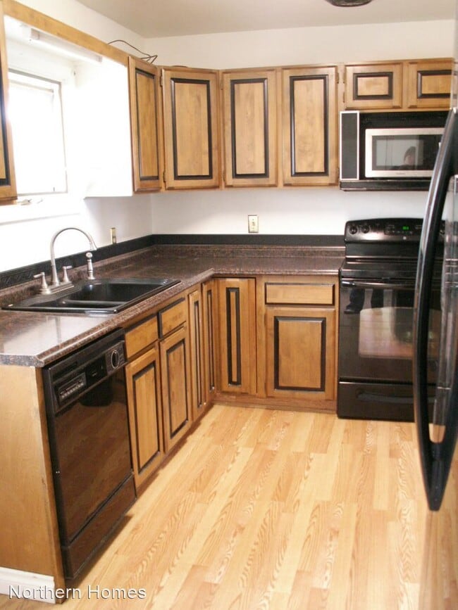 Building Photo - 3 br, 2 bath House - 1544 Hilton Ave