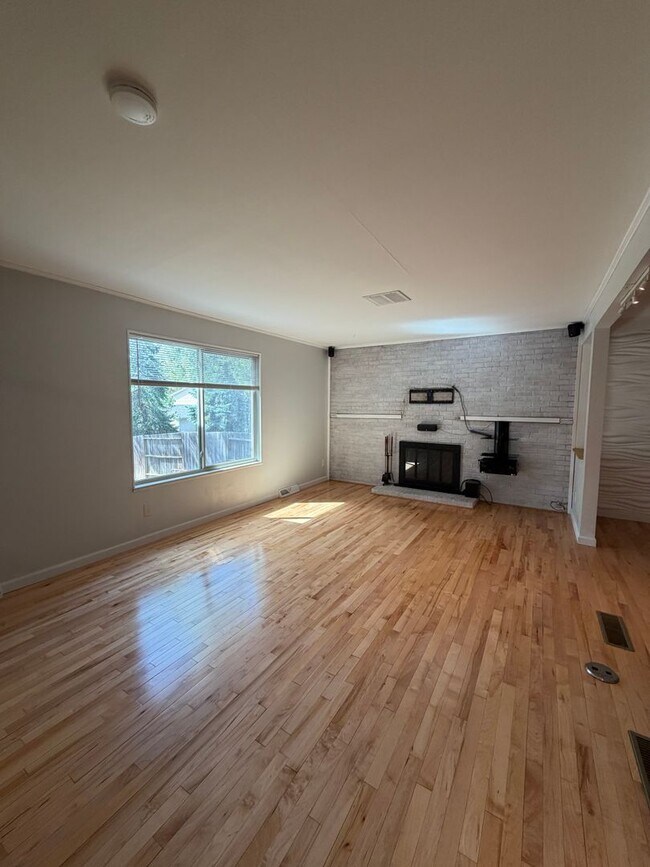 Foto del edificio - 16596 E Stanford Pl