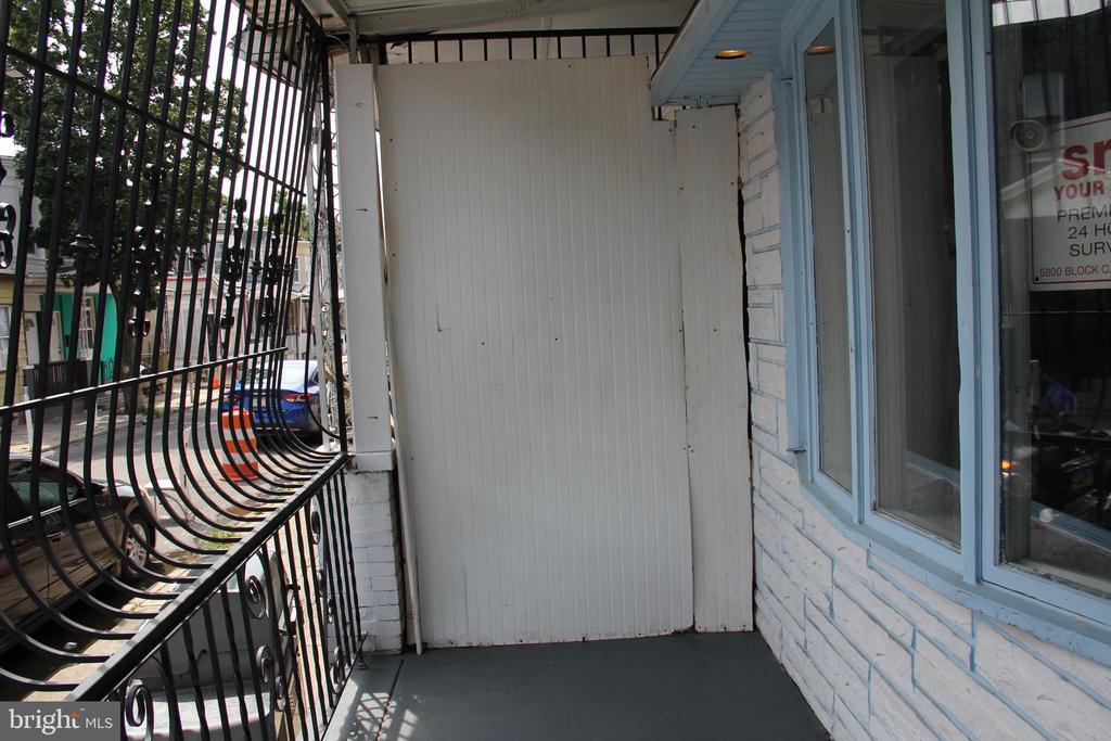 Foto principal - 3450 Tampa St