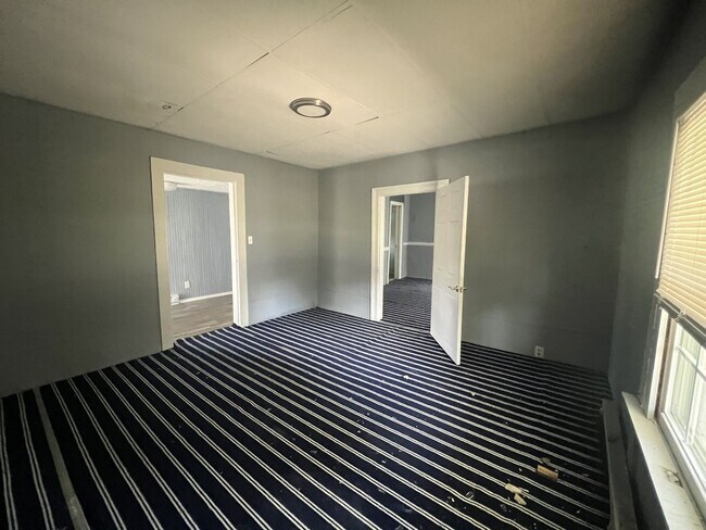 Foto del edificio - 1551 Boone St