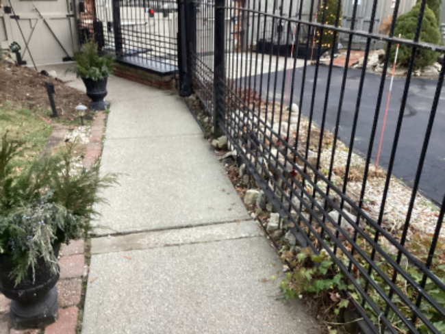 Building Photo - 586 Woonasquatucket Ave