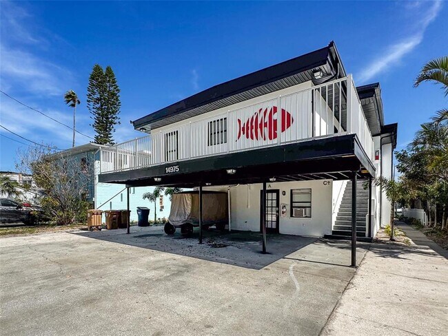 Building Photo - 14975 1st St E