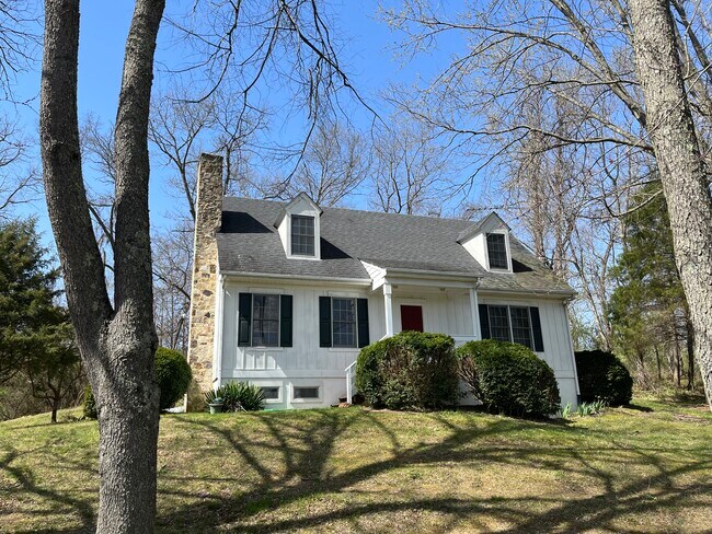 Building Photo - 5447 Rallywood Farm Ln