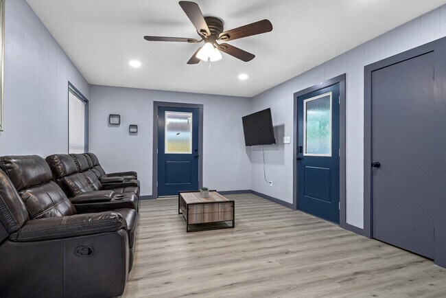 Foto del edificio - 11103 Greenwillow Dr