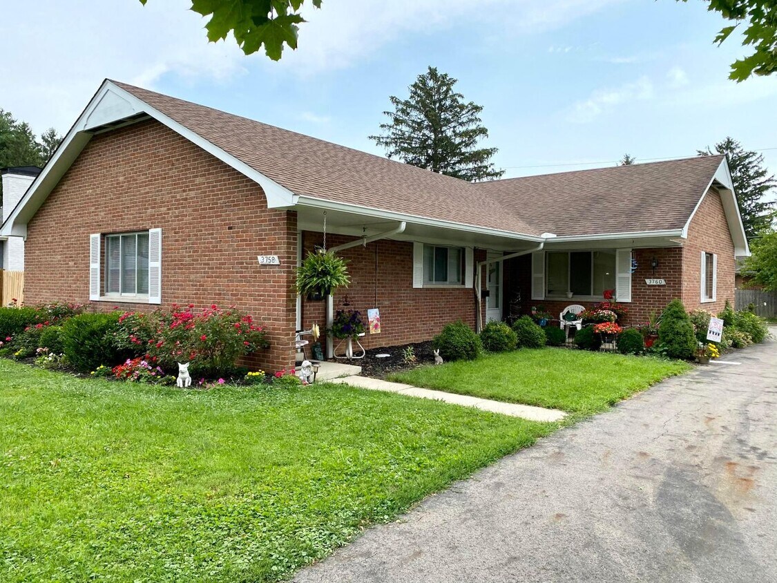 Primary Photo - 3758 Meadow Ln