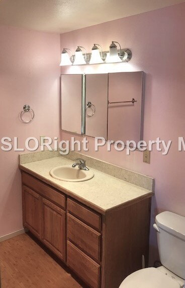 Foto del edificio - AVAILABLE NOVEMBER - 2 Bedroom / 1.5 Bath ...