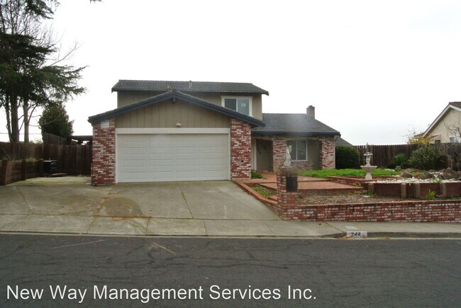 Building Photo - 4 br, 2.5 bath House - 244 Baker St
