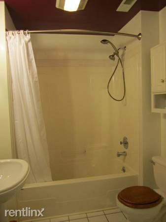 Primary Photo - 13425 Fairland Park Dr