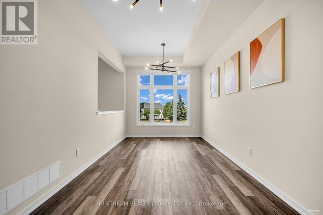 Building Photo - 4 Pantheon Ln