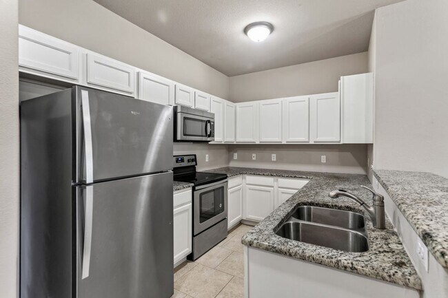 Foto del edificio - 516 E Hazelwood St