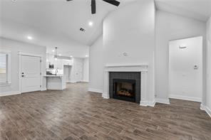 Foto del edificio - 146 N Banner Ave