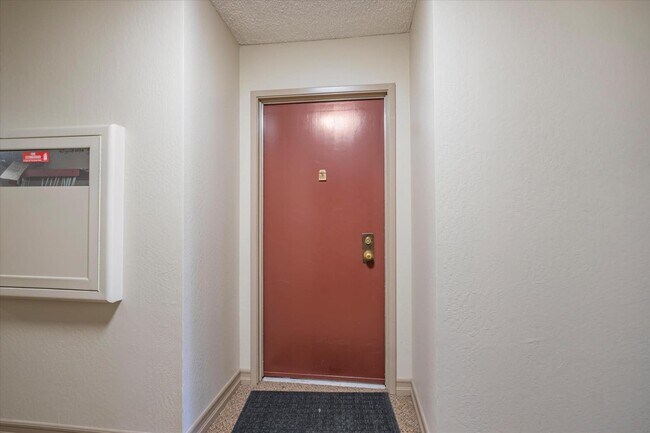 Foto del edificio - 1305 Webster St