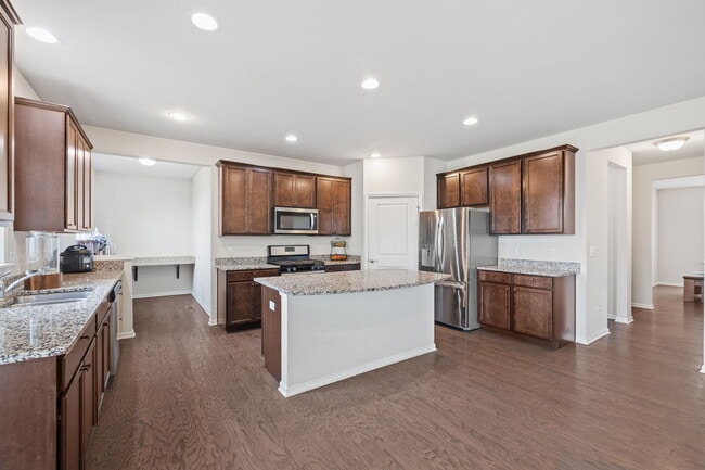 Building Photo - 1523 Bayou Path Dr