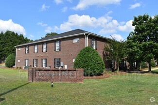 Building Photo - University Park