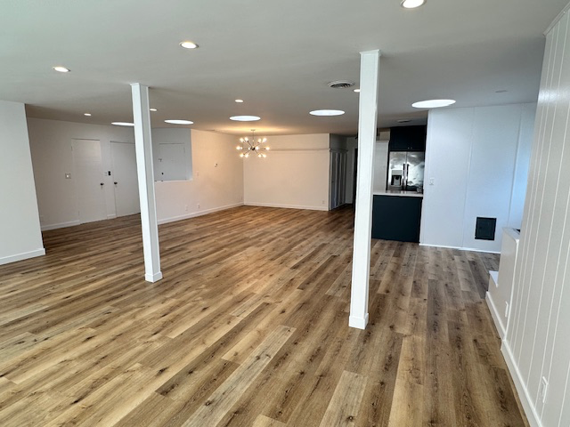 Foto del edificio - 156 S Hayworth Ave