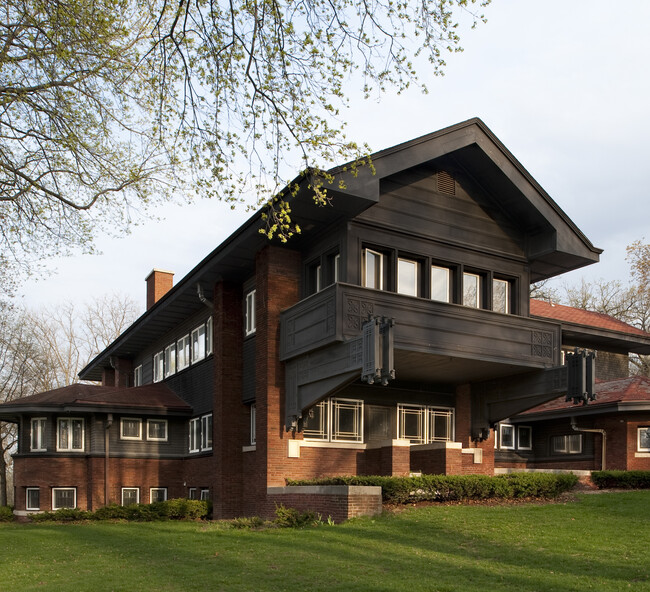 Building Photo - 106 N Prospect Ave