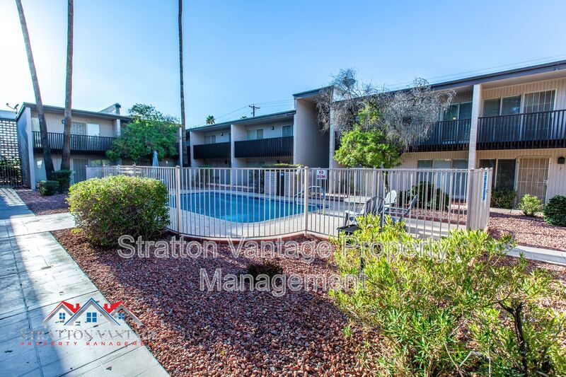 Foto principal - 1828 W Tuckey Ln