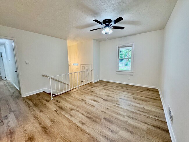 Foto del edificio - 508 Landers Dr SW