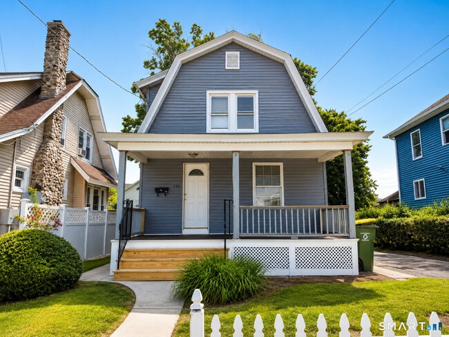 Photo - 132 Clinton St House