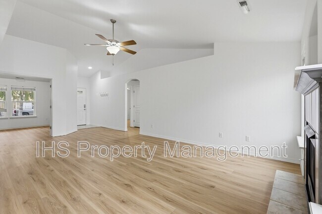 Building Photo - 5619 Coppercap Mountain Ln