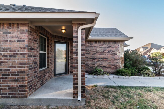 Building Photo - 2330 Willard Way