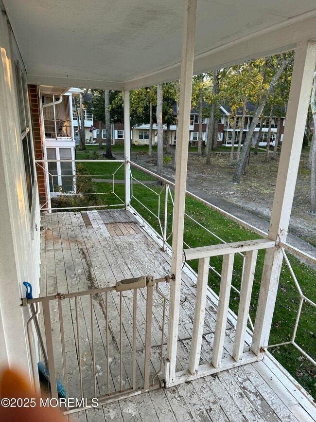 Building Photo - 42K Cambridge Ct