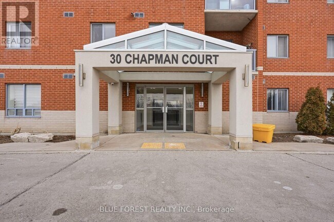 Photo du bâtiment - 30 Chapman Ct