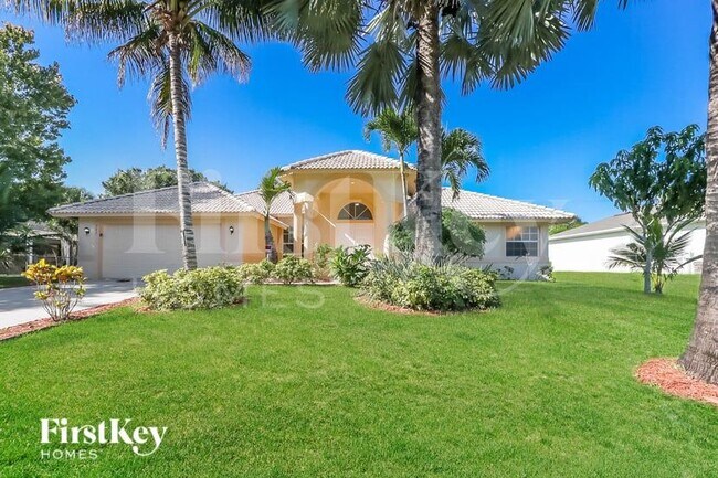 Foto del edificio - 562 SW Dairy Rd