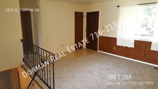 Building Photo - Single Family with Mountain Views