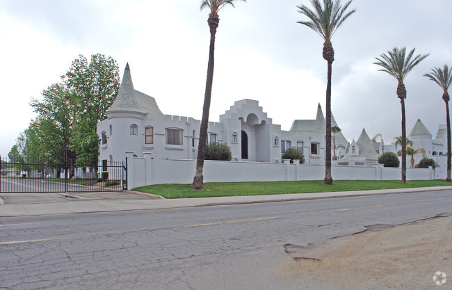 Foto del edificio - The Camelot