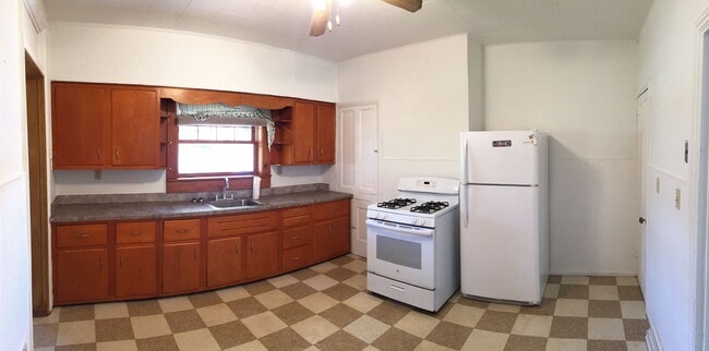 Building Photo - 2 Bedroom House in Millvale