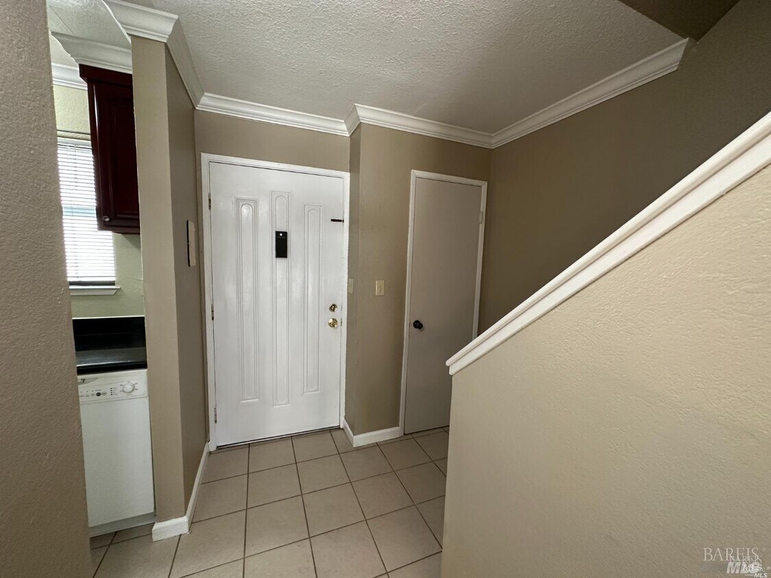 Foto principal - 2161 Northwood Cir