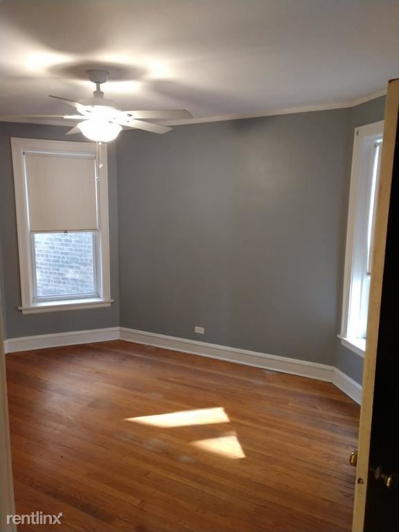 Foto del edificio - 1439 W Edgewater Ave