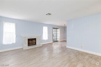 Building Photo - 6623 W Tropicana Ave