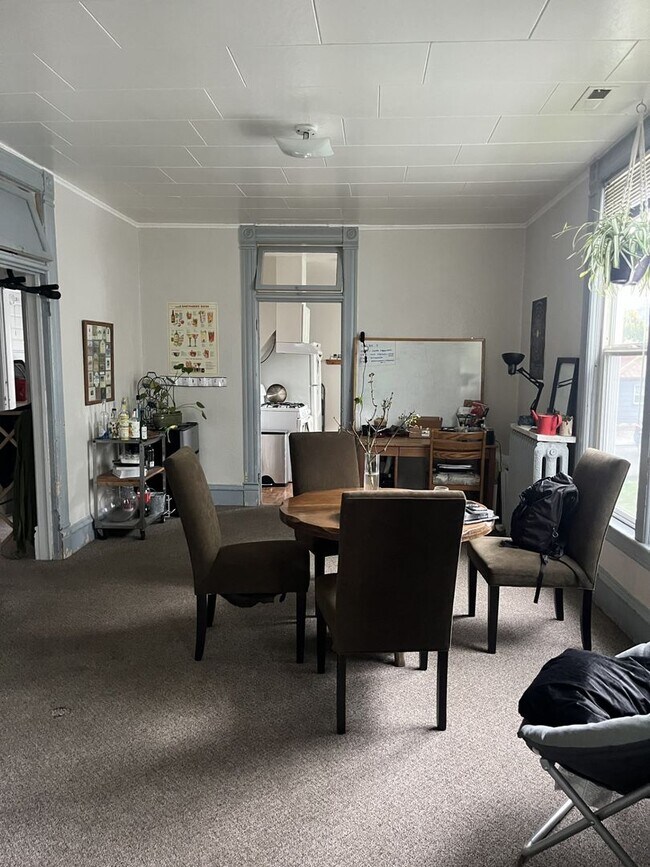 Foto del edificio - 1212 N Garden St