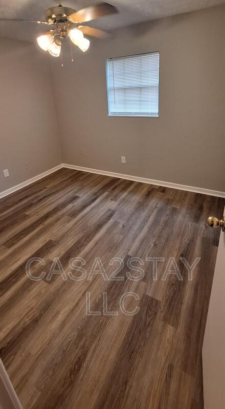 Foto del edificio - 329 Redmar Blvd