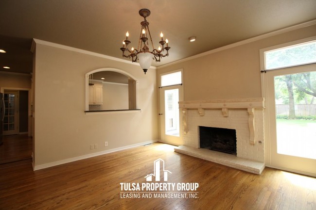Building Photo - 3710 E 86th St Tulsa OK 74137