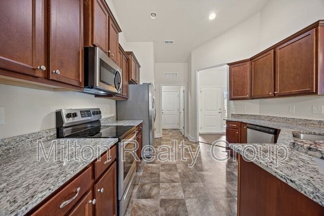 Foto del edificio - 178 Woodwater Cir