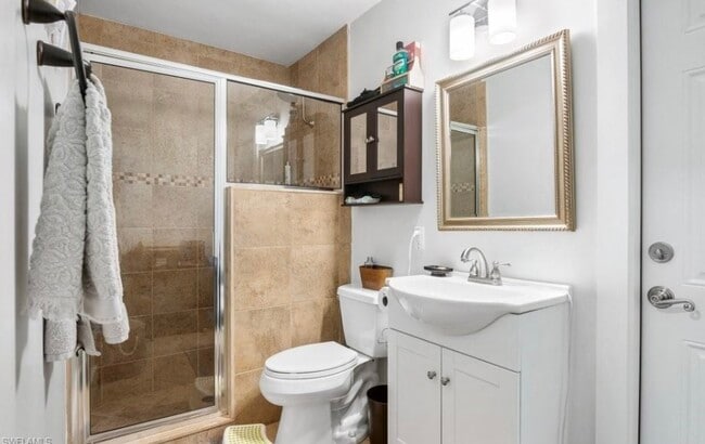 Building Photo - 8139 Las Palmas Way