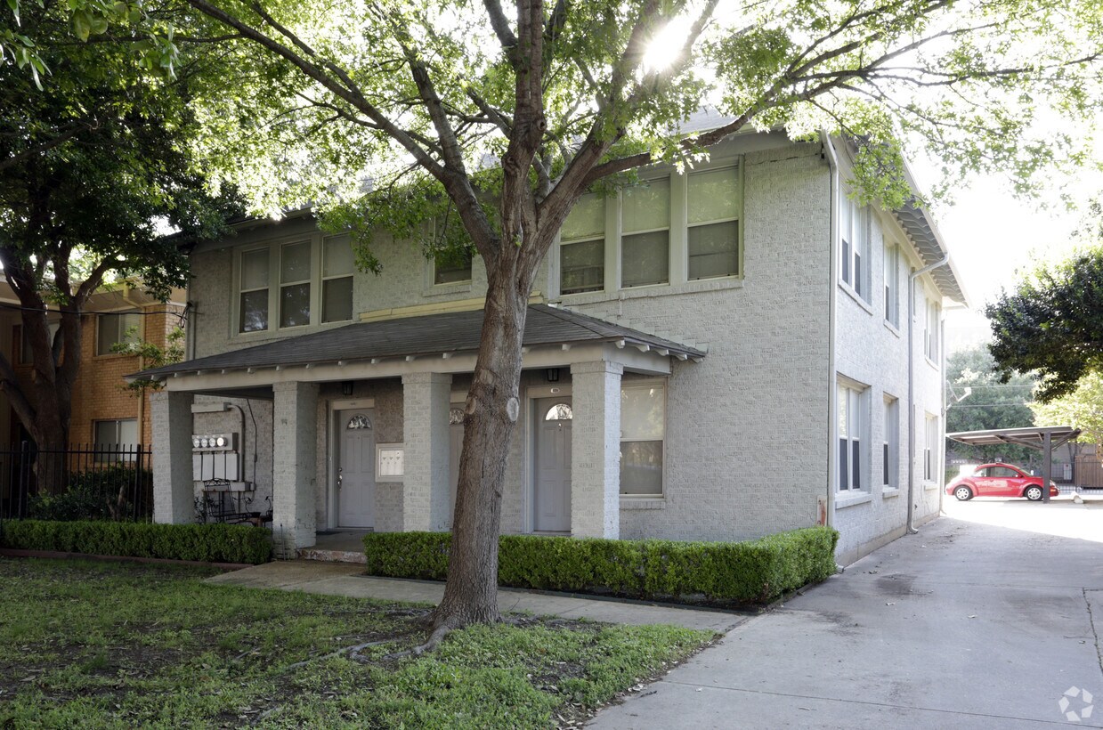 Building Photo - 4224-4230 Cole Ave
