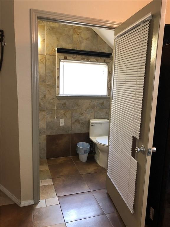Foto del edificio - 2208 Riverview St