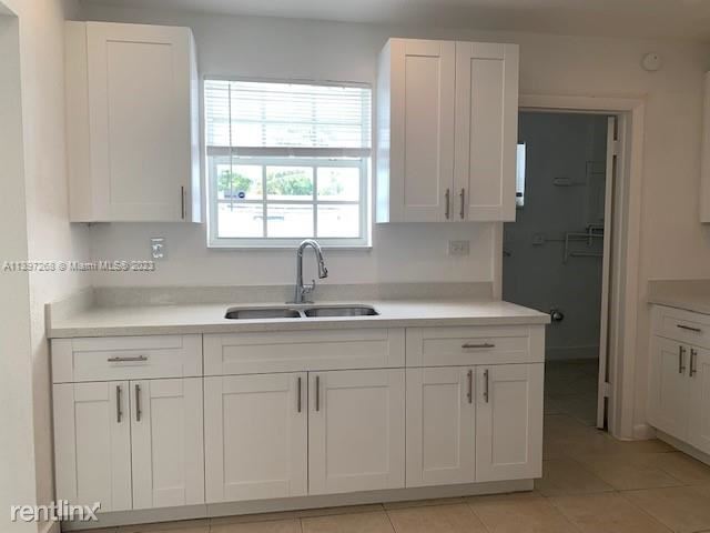 Foto del edificio - 3 br, 2 bath House - 4930 NW 13th St # 0